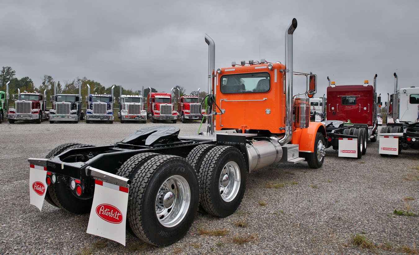 Peterbilt 389 Fitzgerald Glider Kits