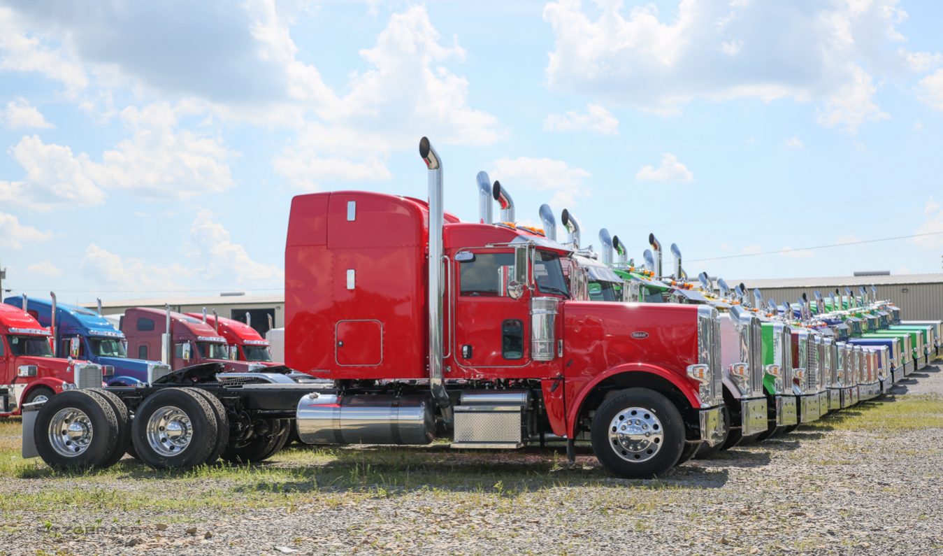 Peterbilt 389 Fitzgerald Glider Kits