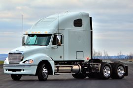 freightliner-columbia-raised-roof