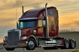 freightliner-coronado-raised-roof